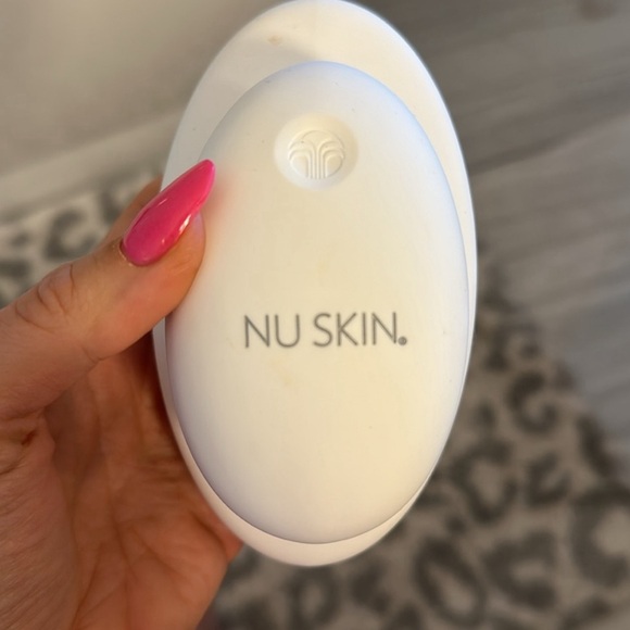 NWT Nuskin Renu spa + conductive gel - Picture 3 of 5